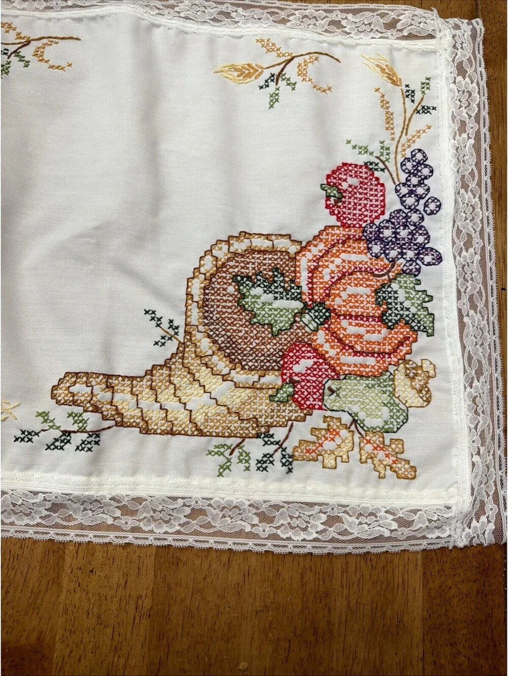 VTG Thanksgiving Table Runner Needlepoint Cornucopia Harvest Fall Decor 16x44”